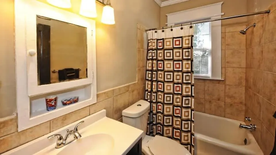 Chic 1 Bedroom Units Near Dilworth Charlotte