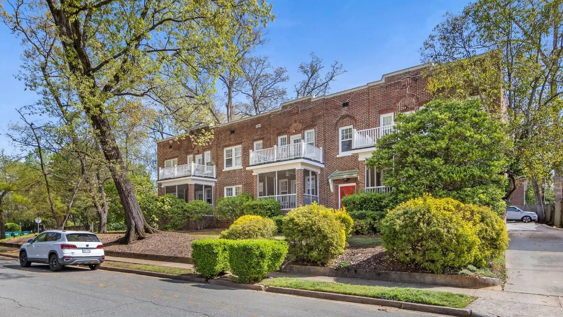 Chic 1 Bedroom Units Near Dilworth Charlotte USA